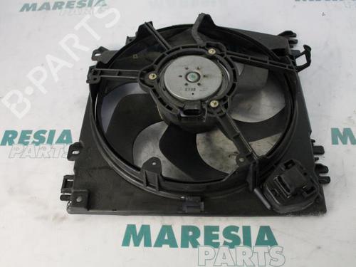 Used Pipe RENAULT CLIO III (BR0/1, CR0/1) 1.4 16V (98 hp) 31404388