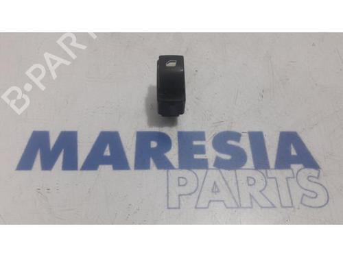 Used Switch PEUGEOT PARTNER Box Body/MPV 1.6 HDi 16V (90 hp) 31447702