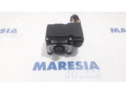 Used ABS pump FIAT 500 (312_) 0.9 (312AXG1A, 312.AXG11) (86 hp) 31416376