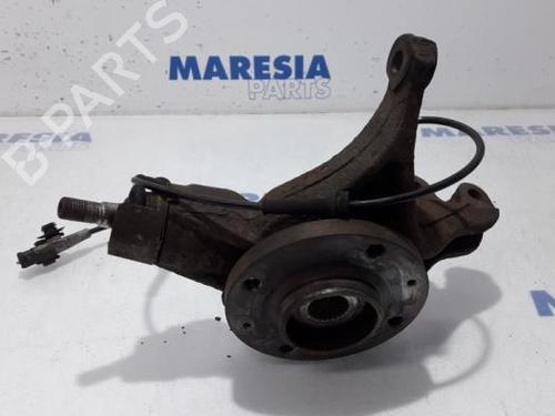 Used Right front steering knuckle PEUGEOT 308 I (4A_, 4C_) 1.6 16V (120 hp) 31525689