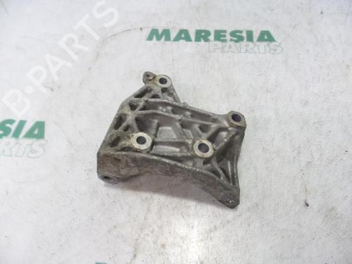 Used Other RENAULT CLIO II (BB_, CB_) 1.2 16V (BB05, BB0W, BB11, BB27, BB2T, BB2U, BB2V, CB05,... (75 hp) 31444532