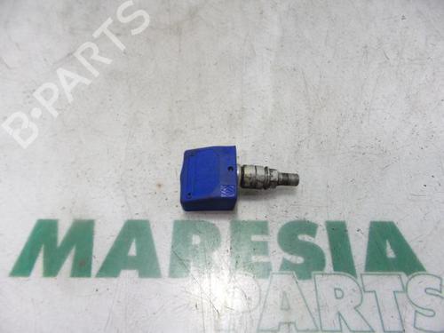 Used Electronic sensor RENAULT ESPACE IV (JK0/1_) 2.0 dCi (JK02, JK03) (131 hp) 31412727