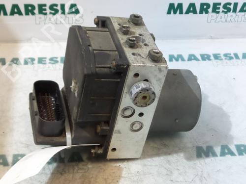 Módulo de ABS FIAT STILO (192_) 1.6 16V (192_XB1A) (103 hp) 31500091