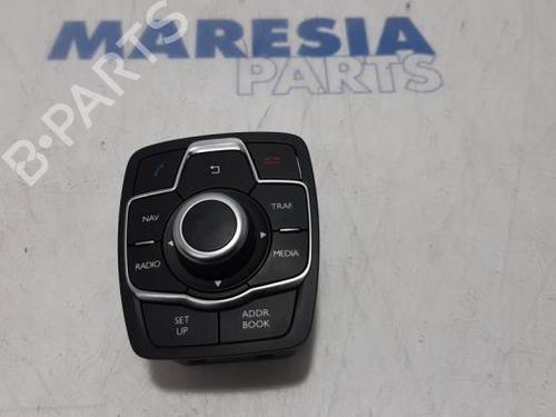 Used Display monitor PEUGEOT 508 SW I (8E_) 2.0 HDi RXH Hybrid4 (200 hp) 31495425