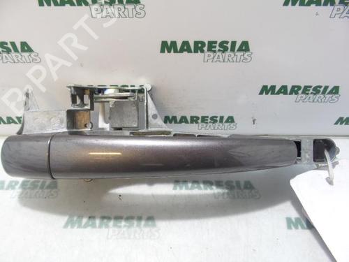 front-right-exterior-door-handle-peugeot-308-sw-i-4e_-4h_-2007-2008-2009-2010-2011-2012-2013-2014-31516267 main image