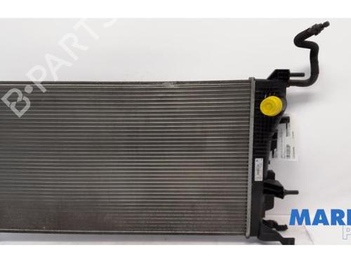 Used Water radiator RENAULT MEGANE III Grandtour (KZ0/1) 1.2 TCe (KZ2B, KZ11) (116 hp) 31402497