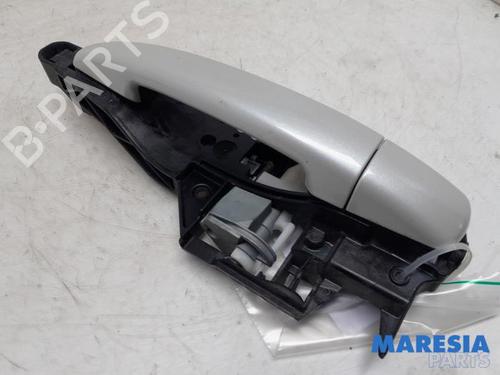 rear-right-exterior-door-handle-peugeot-208-i-ca_-cc_-2012-2013-2014-2015-2016-2017-2018-2019-2020-2021-31472911 main image