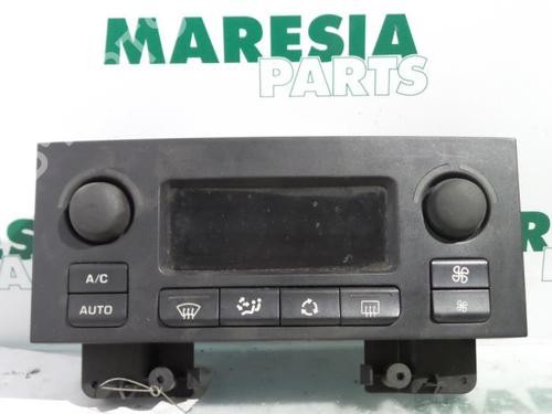 Used Climate control PEUGEOT 307 CC (3B) 2.0 16V (140 hp) 31492885