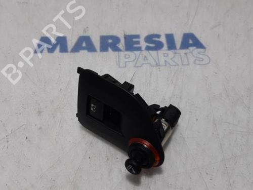 switch-peugeot-308-i-4a_-4c_-2007-2008-2009-2010-2011-2012-2013-2014-2015-2016-31467135 main image
