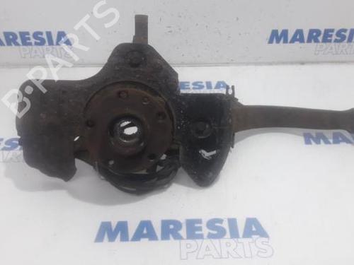 right-front-steering-knuckle-alfa-romeo-156-sportwagon-932_-1997-1998-1999-2000-2001-2002-2003-2004-2005-2006-31469197 main image
