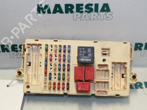 fuse-box-fiat-stilo-192_-2001-2002-2003-2004-2005-2006-2007-2008-2009-2010-31404789 main image