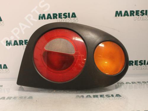 Used Right taillight RENAULT MEGANE I Coach (DA0/1_) 1.6 e (DA0F) (90 hp) 31466647