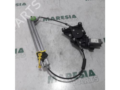 rear-right-window-mechanism-alfa-romeo-156-sportwagon-932_-1997-1998-1999-2000-2001-2002-2003-2004-2005-2006-31444924 main image