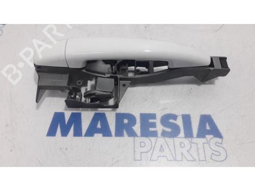 Used Rear left exterior door handle PEUGEOT 208 I (CA_, CC_) 1.2 VTi 68 / PureTech 68 (68 hp) 31400434