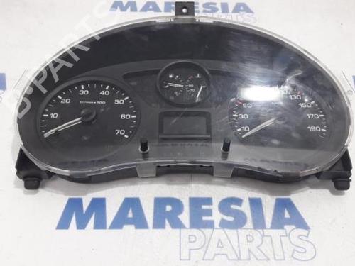 Used Instrument cluster FIAT SCUDO Van (270_, 272_) 2.0 D Multijet (120 hp) 31411010