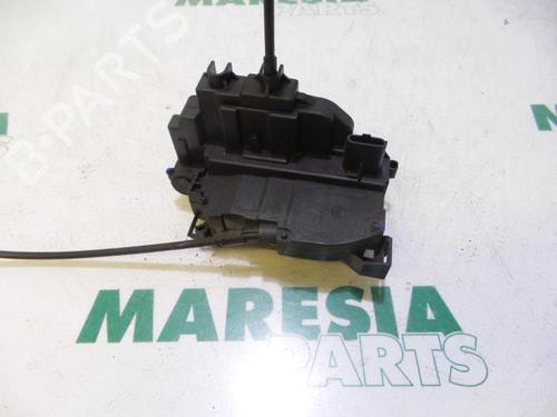electronic-module-renault-clio-iii-br01-cr01-2005-2006-2007-2008-2009-2010-2011-2012-2013-2014-31481785 main image