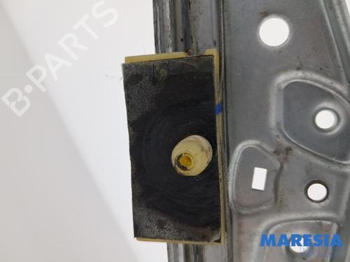 Front right window mechanism CITROËN C4 CACTUS 1.2 VTi 82 | BP38312028C23 - Image 3