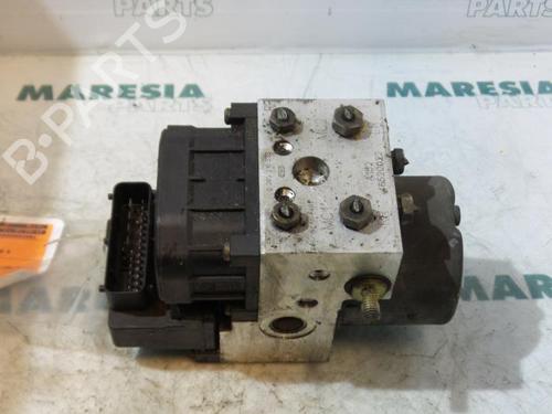 Used ABS pump LANCIA LYBRA SW (839_) 1.9 JTD (839BXD1A) (105 hp) 31529264