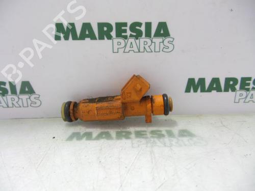 Used Injector ALFA ROMEO 156 (932_) 1.6 16V T.SPARK (932.A4, 932.A4100) (120 hp) 31397327