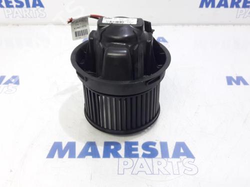 heater-blower-motor-peugeot-207-cc-wd_-2007-2008-2009-2010-2011-2012-2013-2014-2015-31396847 main image