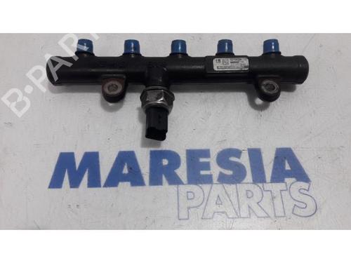 Used Injection rail CITROËN C4 Picasso I MPV (UD_) 2.0 HDi 138 (136 hp) 31396212