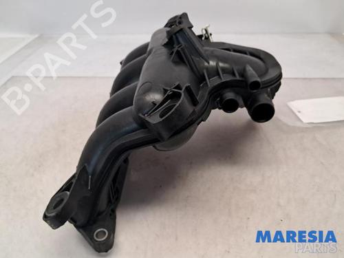 Injection rail CITROËN C4 Picasso II 1.6 THP 155 | BP31522758M98 - Image 4