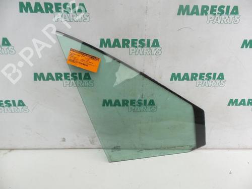 front-right-quarter-glass-renault-scenic-ii-jm01_-2003-2004-2005-2006-2007-2008-2009-2010-31484693 main image