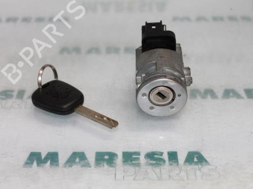 Used Ignition barrel PEUGEOT 407 SW (6E_, 6D_) 1.8 (116 hp) 31434493