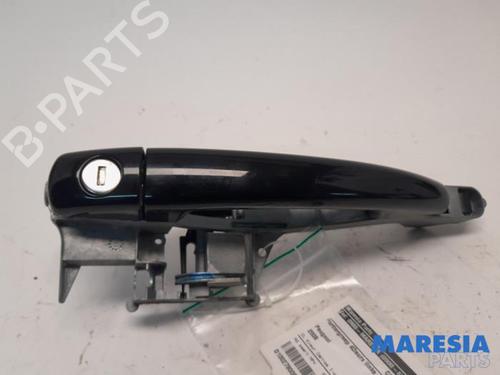 front-left-exterior-door-handle-peugeot-2008-i-cu_-2013-31408337 main image
