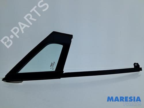 Used Front right quarter glass Front right quarter glass 38937493 38937493