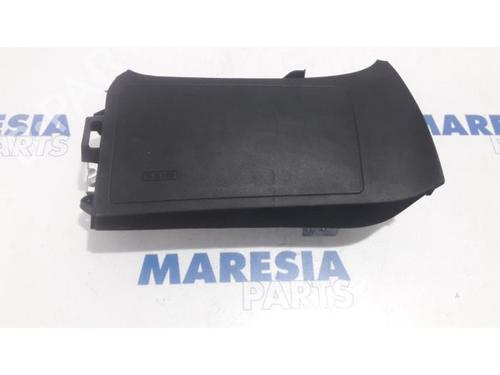Used Knee airbag FIAT PUNTO EVO (199_) 1.3 D Multijet (84 hp) 31491297