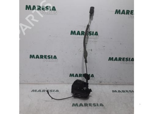 electronic-module-renault-clio-iv-bh_-2012-2013-2014-2015-2016-2017-2018-2019-2020-2021-31404112 main image