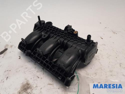 Used Injection rail CITROËN C3 III (SX) 1.2 THP 110 (SXHNPS, SXHNZT, SXHNZ6) (110 hp) 31480271