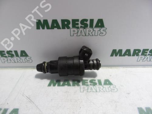 Used Injector LANCIA DELTA II (836_) 1.8 i.e. (836AE) (103 hp) 31498489
