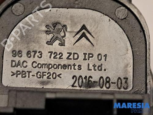 Spejlkontakt CITROËN C3 III (SX) 1.2 VTi 82 | BP31421528I25 