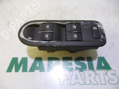 Used Switch RENAULT MEGANE II Saloon (LM0/1_) 1.6 (113 hp) 31415918