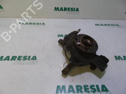 Used Right front steering knuckle FIAT GRANDE PUNTO (199_) 1.4 T-Jet (199AXM1A, 199BXM1A, 199BXN1A) (120 hp) 31472426
