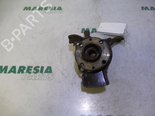 Used Left front steering knuckle FIAT CINQUECENTO (170_) 0.9 i.e. S (170AF, 170CF) (40 hp) 31424994