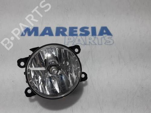Used Right front fog light RENAULT SCÉNIC III (JZ0/1_) 1.2 TCe (JZ16) (132 hp) 31508229