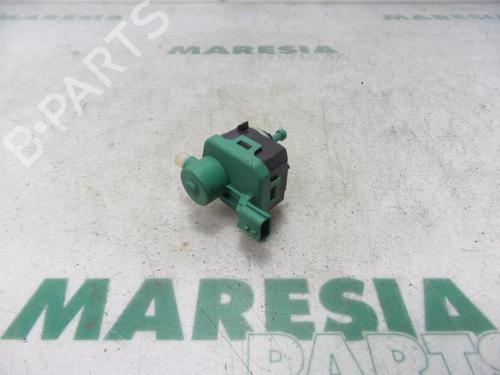 headlight-adjuster-motor-renault-twingo-iii-bcm_-bca_-2014-31422257 main image