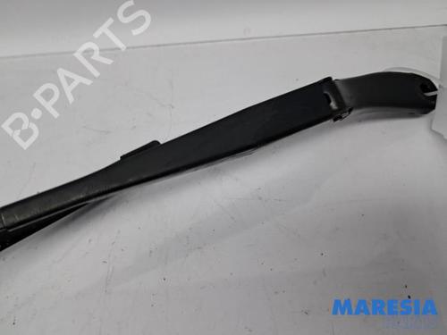 Front windshield wiper arm ALFA ROMEO GIULIA (952_) 2.2 D (952AEM250, 952AEA250) | BP31409959C143