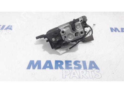 Elektronisk modul PEUGEOT 3008 I MPV (0U_) 1.6 VTi (120 hp) 31523879