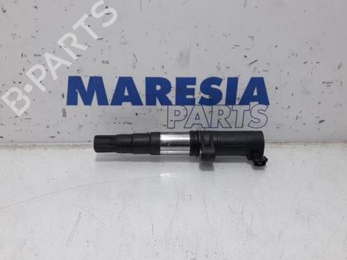 Used Ignition coil RENAULT ESPACE IV (JK0/1_) 2.0 (JK0A, JK1D, JK0N) (170 hp) 31457366