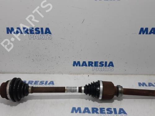 Used Right front driveshaft PEUGEOT 208 I (CA_, CC_) 1.2 THP 110 (110 hp) 31488268