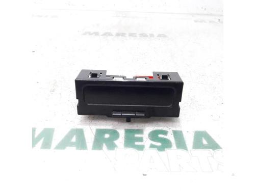 Used Electronic module RENAULT CLIO II (BB_, CB_) 1.6 16V (BB01, BB0H, BB0T, BB14, BB1D, BB1R, BB2KL, BB3G... (107 hp) 31457030