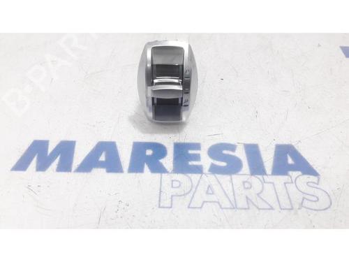 Used Switch ALFA ROMEO GIULIETTA (940_) 1.6 JTDM (940FXD1A) (105 hp) 31389429