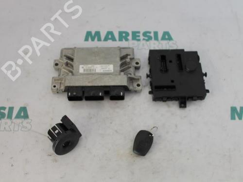 Used Engine control unit (ECU) RENAULT TWINGO II (CN0_) 1.2 16V (CN04, CN0B) (75 hp) 31508711