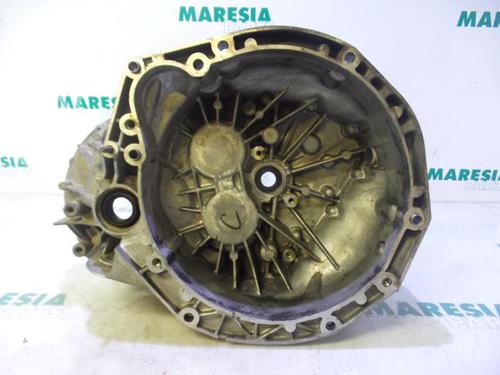 Used Manual Gearbox (For Parts) RENAULT LAGUNA II Grandtour (KG0/1_) 1.9 dCi (KG1A, KG1W, KG0G) (110 hp) 31534045