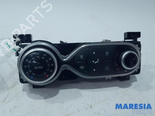 Used Climate control RENAULT TWINGO III (BCM_, BCA_) 1.0 SCe 70 (71 hp) 31425944