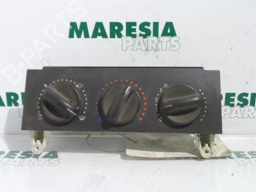 Used Climate control RENAULT KANGOO Express (FC0/1_) D 65 1.9 (FC0E, FC02, FC0J, FC0N) (64 hp) 31469506